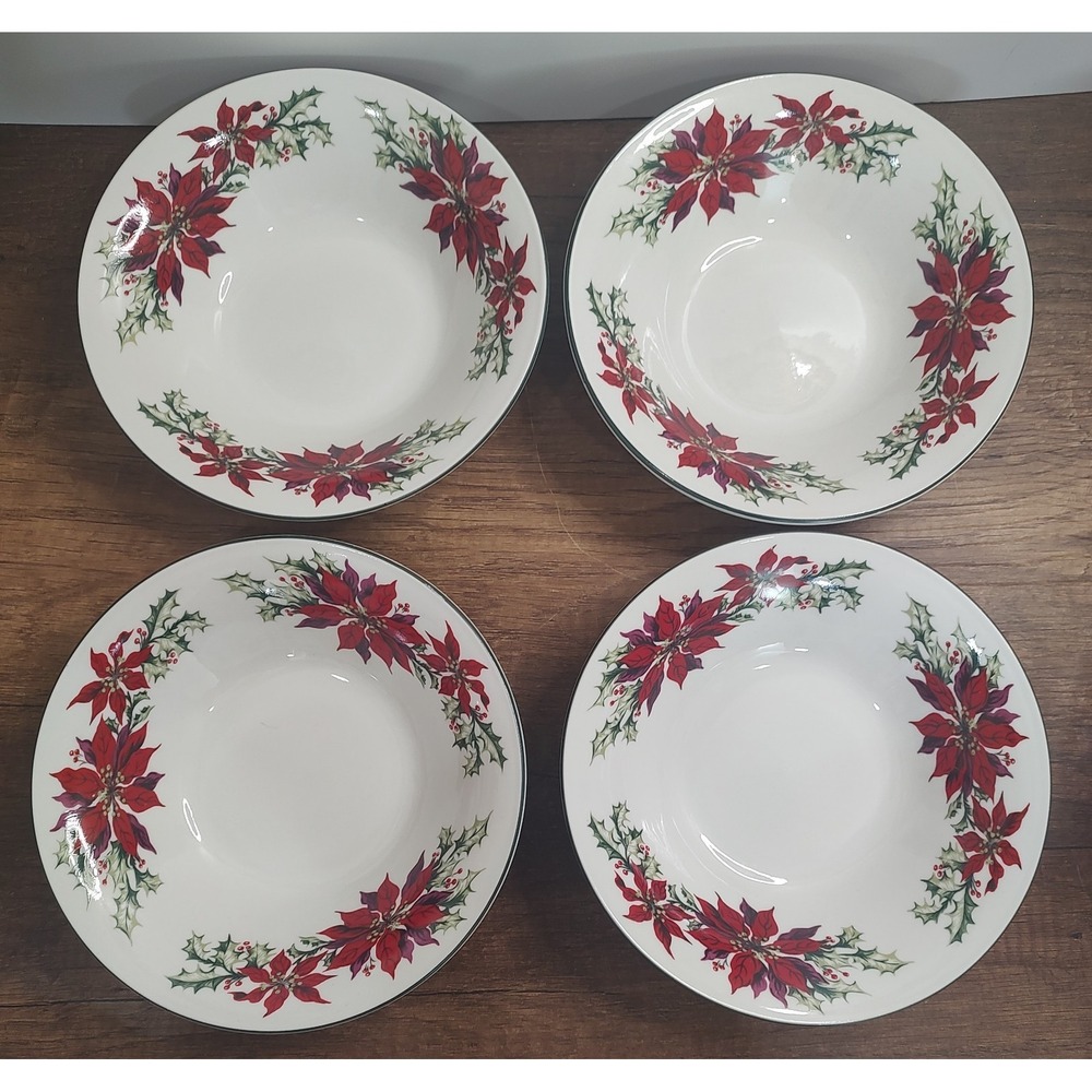 Set of 4 TOTALLY TODAY 7 1/2" Porcelain CEREAL SOUP BOWL CHRISTMAS POINSETTIA